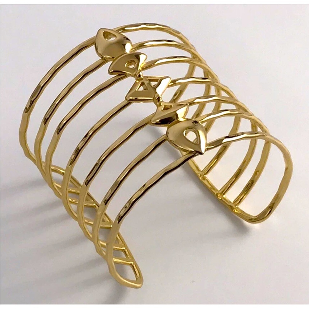 Stella & Dot Becker Cuff